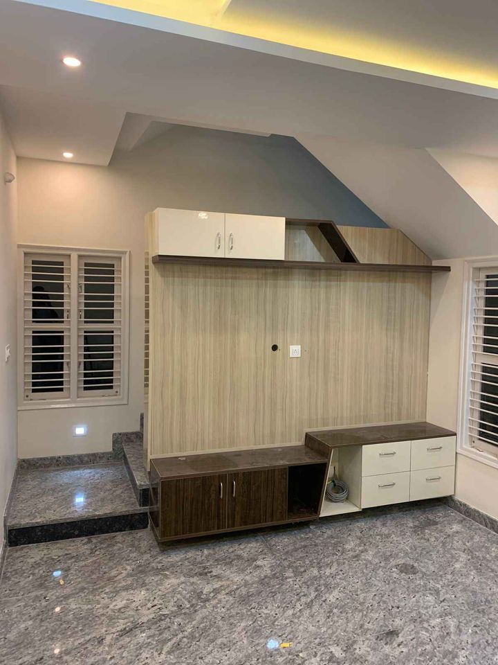 DUPLEX HOUSE. FOR SALE in BENGALURU, KA, Bangalore 70 Kingston Gate